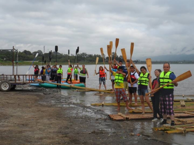  Kayak e zattere di bambù 